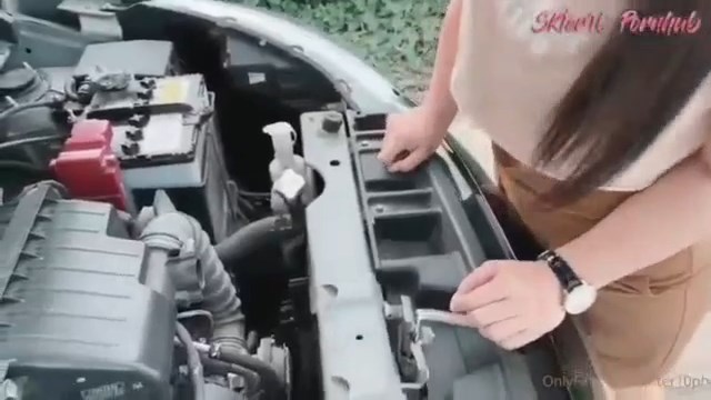 Viral Cewek Bule Video Gara Gara Mobil Mogok